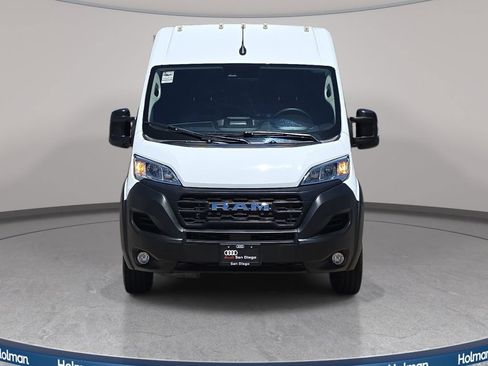 Used 2025 RAM ProMaster 2500 w/ Convenience Group FWD image 3