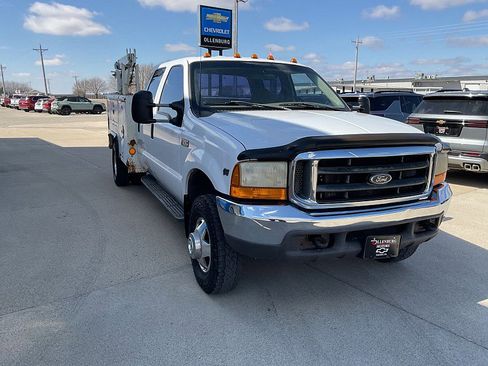 Used 2000 Ford F350 XL image 4