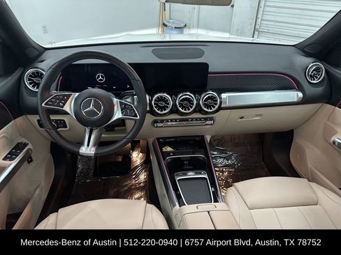 Used 2024 Mercedes-Benz GLB 250 image 20