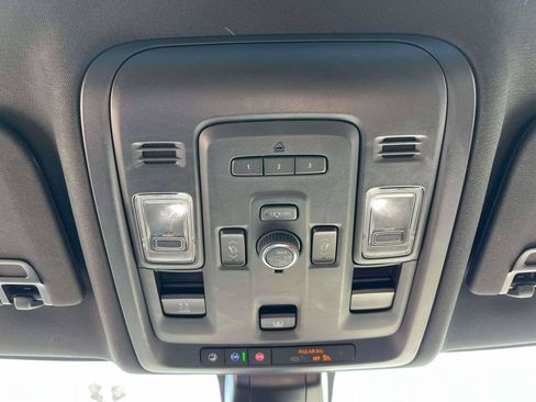 Used 2021 GMC Yukon Denali AWD/4WD image 26