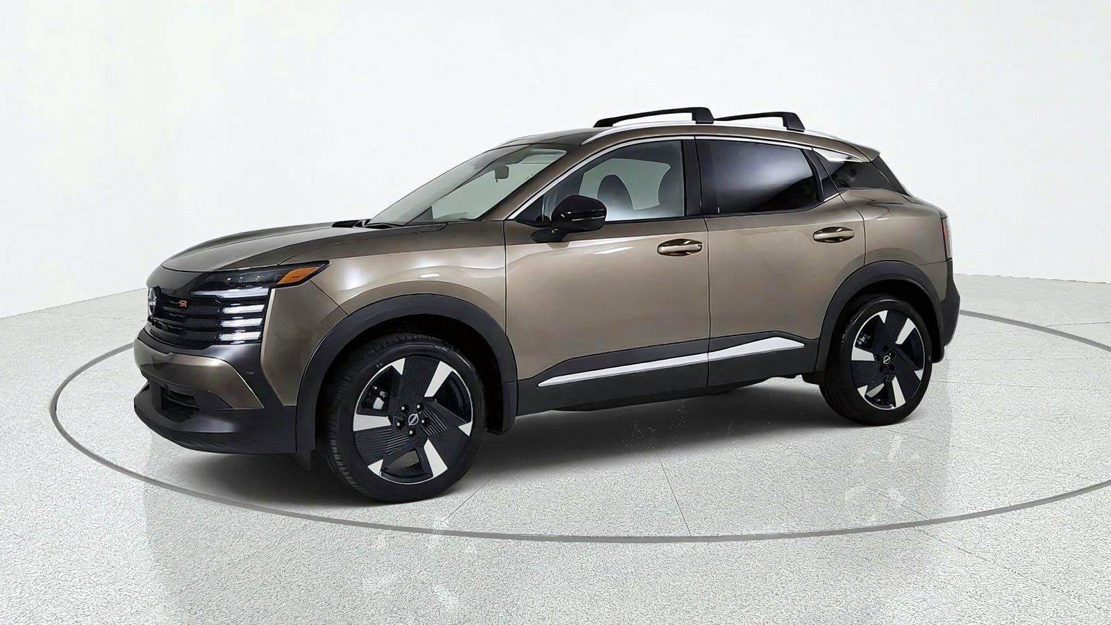 Used 2026 Nissan Kicks SR w/ Cold Weather Package AWD/4WD image 3