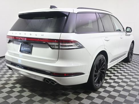 New 2026 Lincoln Aviator Reserve AWD/4WD image 6