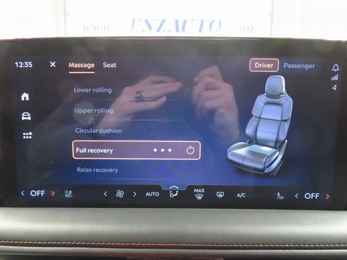 Used 2025 Lincoln Aviator Reserve w/ Equipment Group 201A image 23