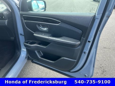 Used 2024 Honda Pilot Touring image 15