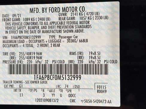 Used 2021 Ford Mustang GT Premium w/ Equipment Group 401A RWD image 36