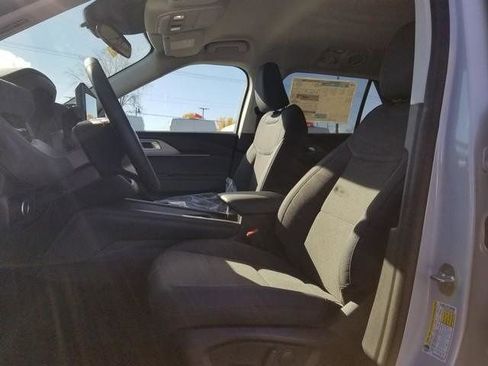 New 2026 Ford Explorer Active image 15