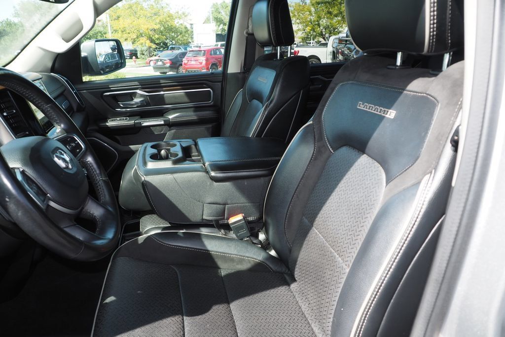Used 2022 RAM 1500 Laramie AWD/4WD image 13