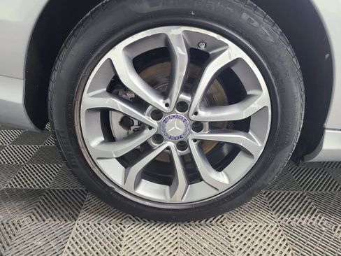 Used 2016 Mercedes-Benz C 300 4MATIC Sedan image 16