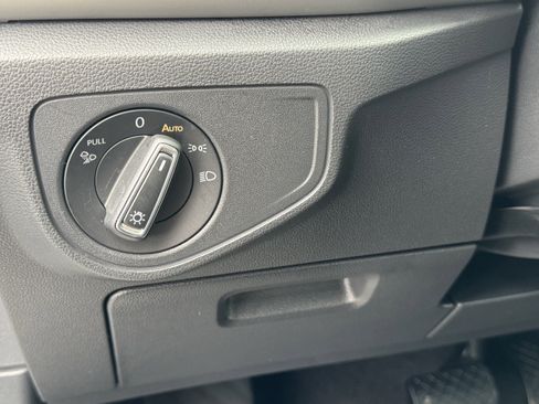 Certified 2022 Volkswagen Atlas SE w/ Panoramic Sunroof Package image 29