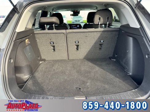 Used 2025 Chevrolet TrailBlazer LT AWD/4WD image 40