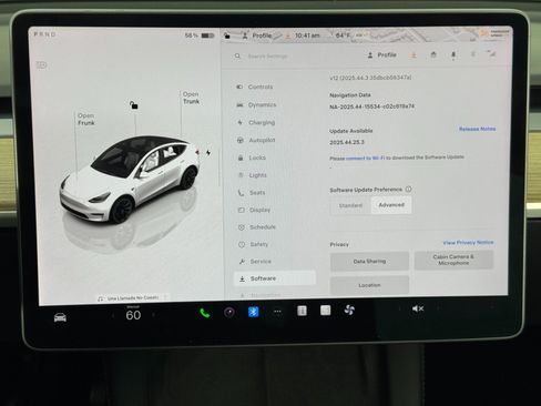 Used 2022 Tesla Model Y Long Range image 29