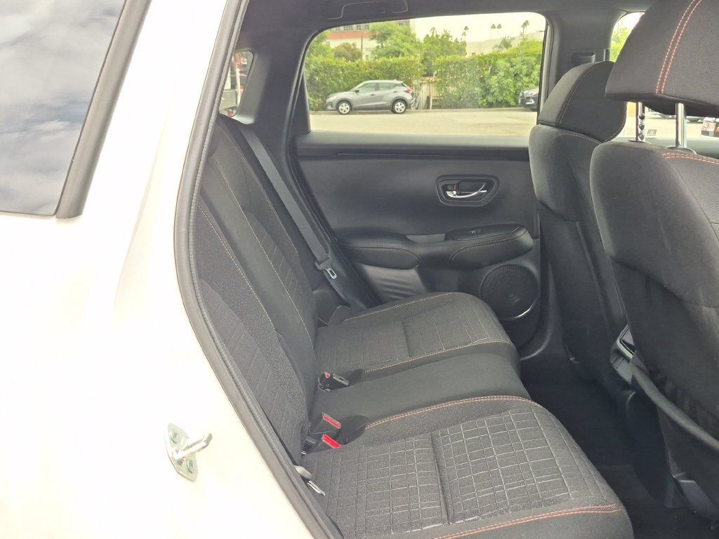 Used 2024 Honda HR-V Sport image 30