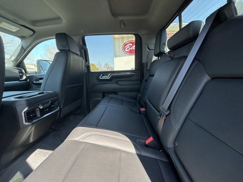 Used 2024 Chevrolet Silverado 2500 LTZ w/ LTZ Premium Package AWD/4WD image 10