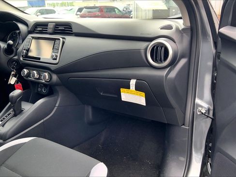 Used 2025 Nissan Versa S w/ Trunk Package FWD image 13