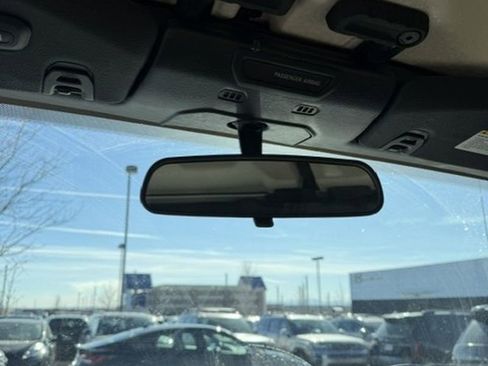 Used 2018 Jeep Wrangler Unlimited Sahara w/ Cold Weather Group image 27