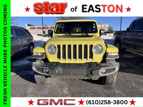 Used 2023 Jeep Wrangler Sahara w/ Cold Weather Group image 3