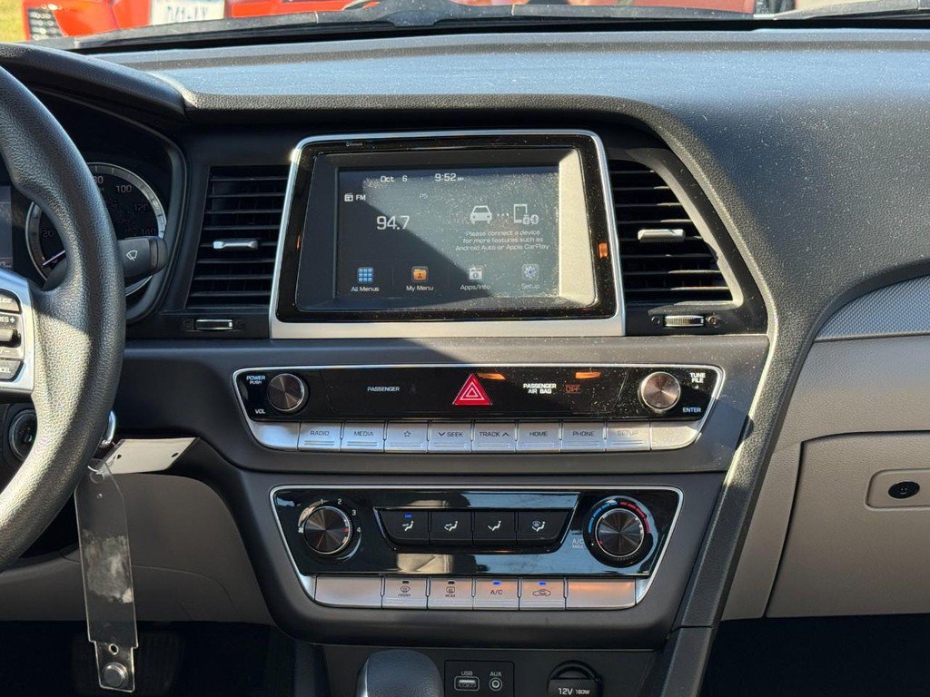 Used 2019 Hyundai Sonata SE FWD image 16
