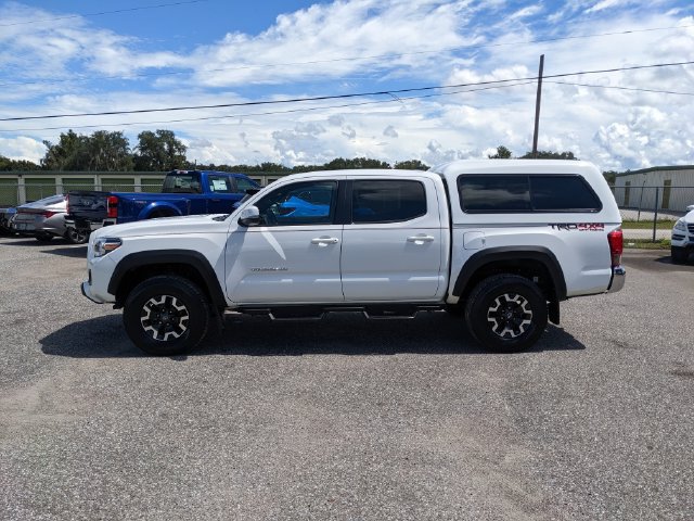 Used 2016 Toyota Tacoma TRD Off-Road w/ Towing Package AWD/4WD image 7