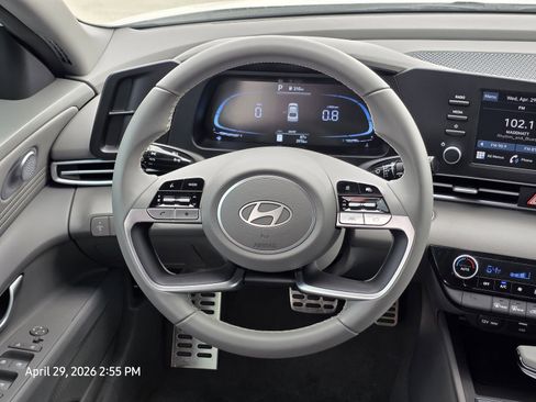 Certified 2025 Hyundai Elantra Sport FWD image 24