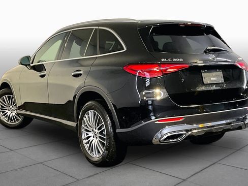 New 2026 Mercedes-Benz GLC 300 4MATIC image 3