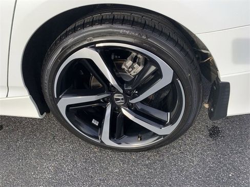 Used 2022 Honda Accord Sport image 32