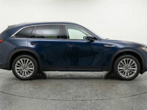 Used 2025 MAZDA CX-90 3.3 Turbo w/ Preferred Package image 11