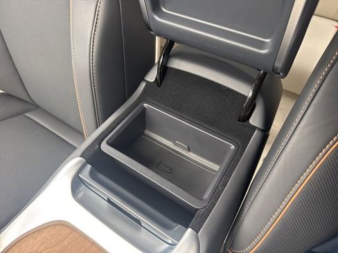 Used 2024 Lucid Air Touring image 24