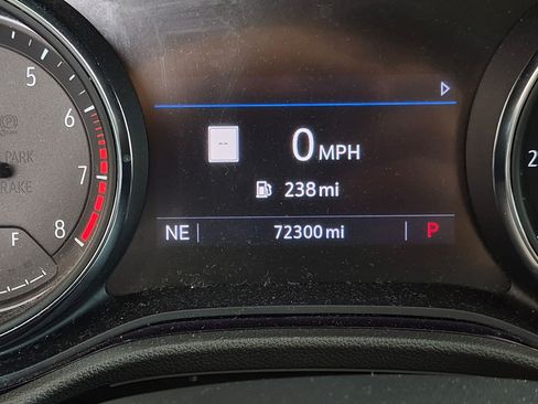 Used 2020 Buick Encore GX Select w/ Experience Buick Package FWD image 21