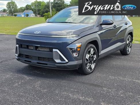 Used 2025 Hyundai Kona SEL FWD image 3