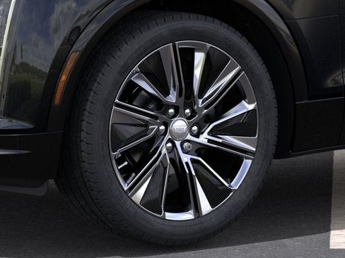 New 2026 Cadillac Lyriq Signature Luxury w/ Nappa Leather Package AWD/4WD image 9