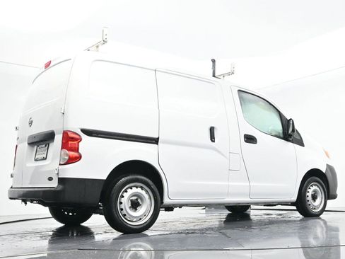 Used 2019 Nissan NV200 S image 39