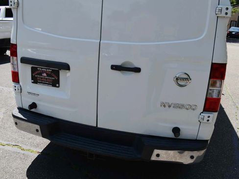 Used 2019 Nissan NV 3500 SL w/ Navigation Package RWD image 61
