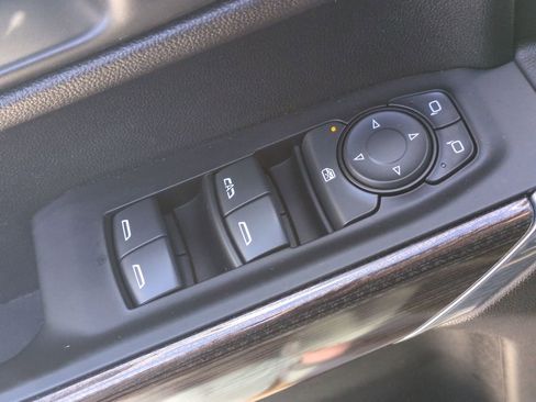 Used 2021 Chevrolet Silverado 1500 RST w/ All Star Edition Plus AWD/4WD image 14