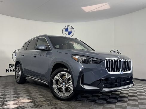 New 2026 BMW X1 xDrive28i w/ Technology Package AWD/4WD image 3