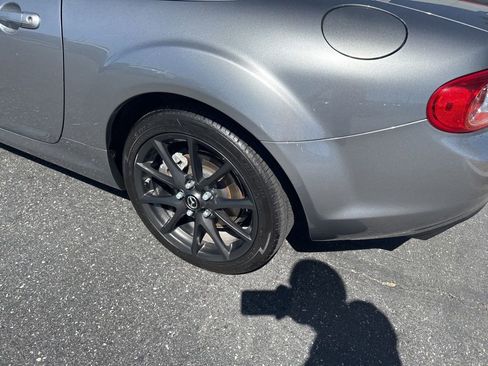 Used 2015 MAZDA MX-5 Miata Club RWD image 8