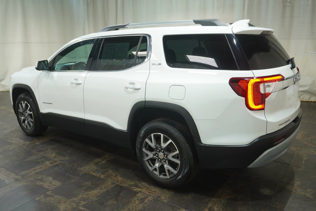 Used 2020 GMC Acadia SLE w/ Driver Convenience Package FWD image 10