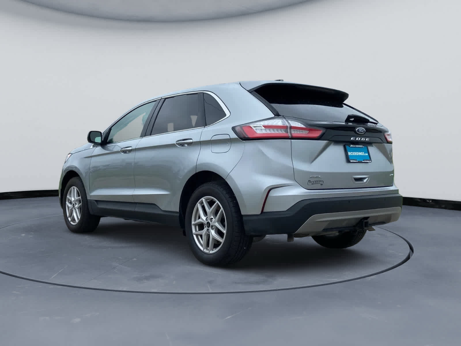 Used 2023 Ford Edge SEL w/ Convenience Package AWD/4WD image 6