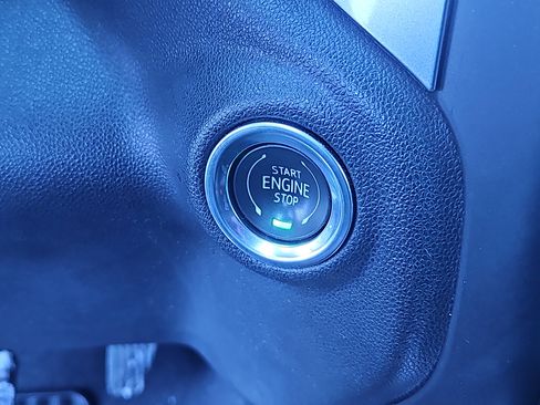 Used 2020 Chevrolet Silverado 1500 RST w/ All-Star Edition image 18