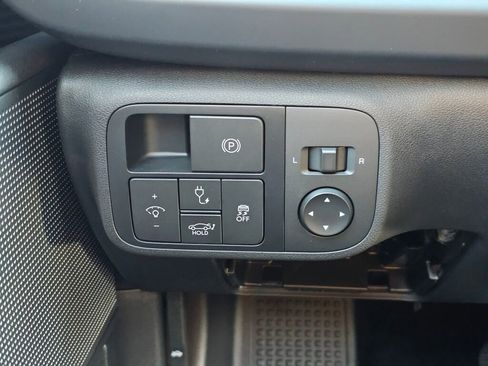 New 2025 Hyundai Ioniq 6 SEL image 18