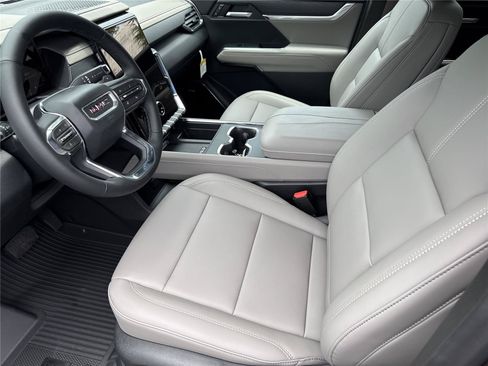 New 2026 GMC Acadia Elevation w/ Elevation Premium Package FWD image 10