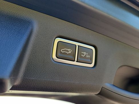 Certified 2025 Kia Sorento X-Line EX AWD/4WD image 13