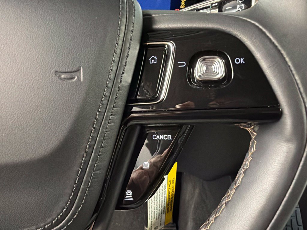 New 2027 Lincoln Aviator Reserve AWD/4WD image 17
