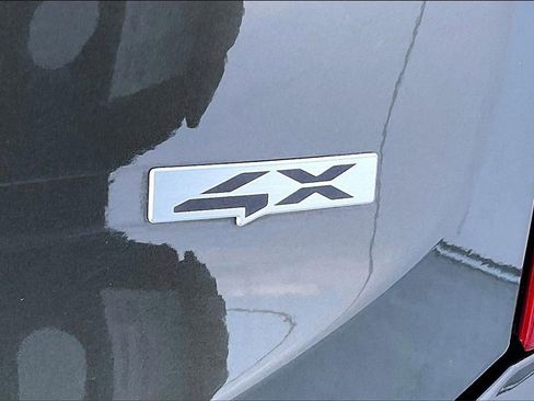 Used 2023 Kia Telluride S image 8