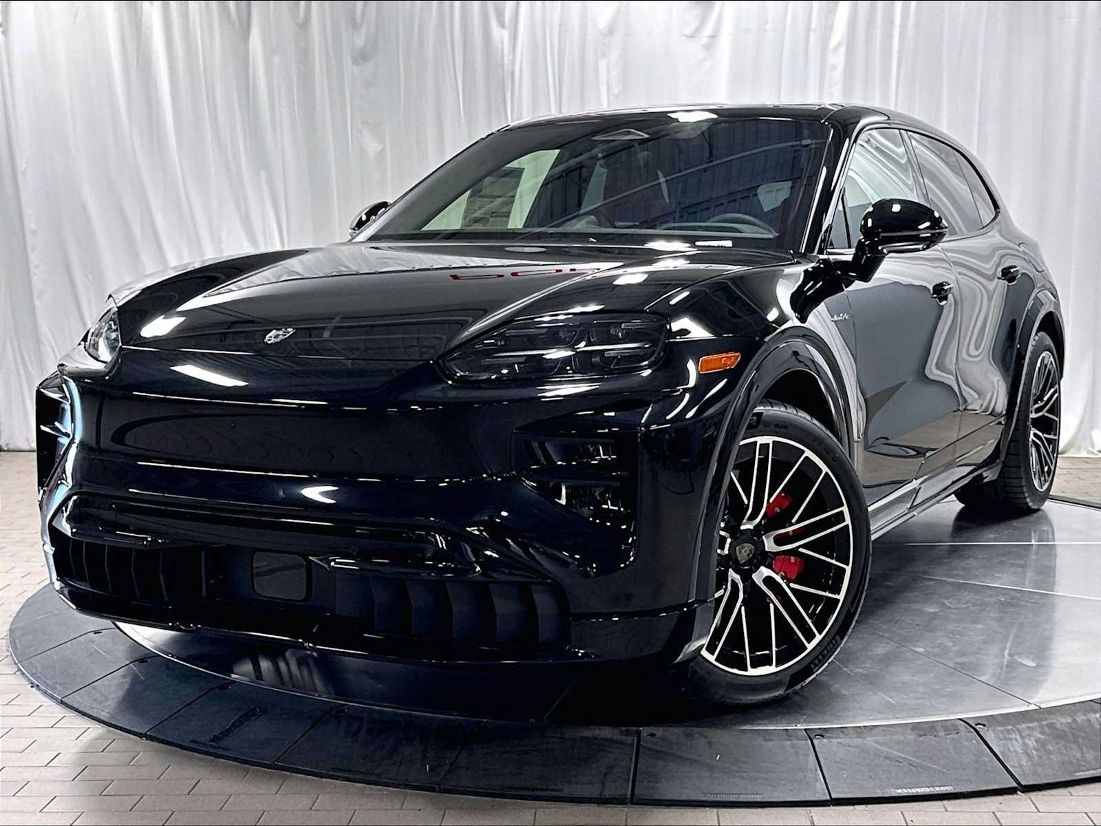 Used 2026 Porsche Cayenne Turbo Electric AWD/4WD image 1