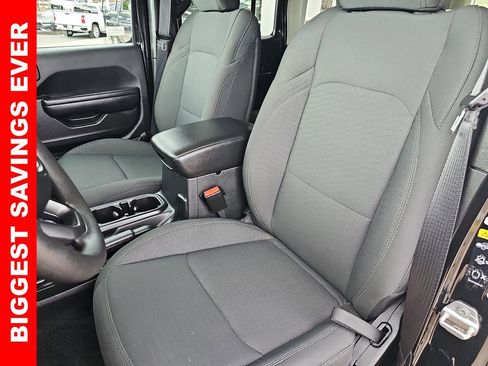 Used 2021 Jeep Wrangler Unlimited Sport image 14