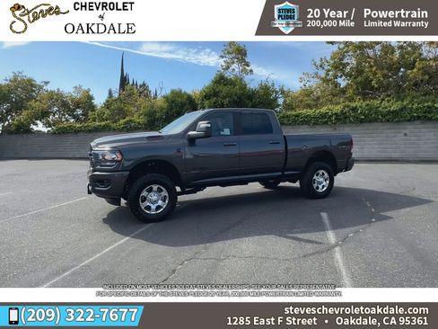Used 2024 RAM 2500 Big Horn w/ Night Edition AWD/4WD image 6