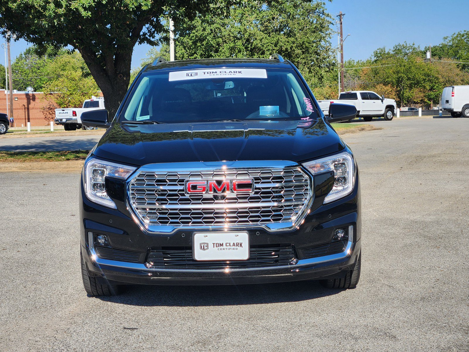 Used 2023 GMC Terrain Denali w/ Black Diamond Edition AWD/4WD image 32