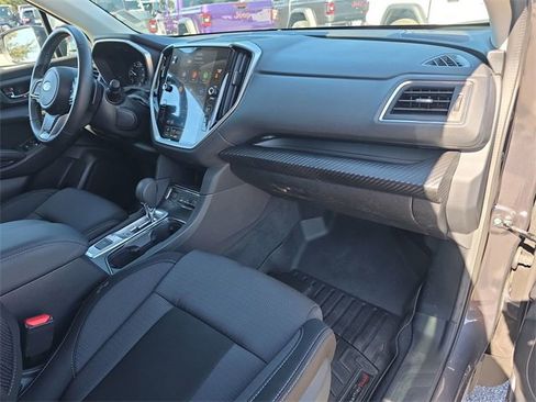 Used 2024 Subaru Ascent Premium w/ Convenience Package image 10