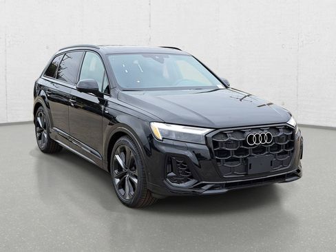 New 2026 Audi Q7 Premium Plus AWD/4WD image 3