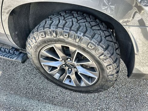 Used 2021 Chevrolet Tahoe Z71 w/ Rear Media and Nav Package image 10